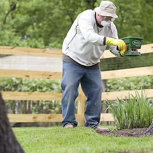 lawn-fertilizer-trees